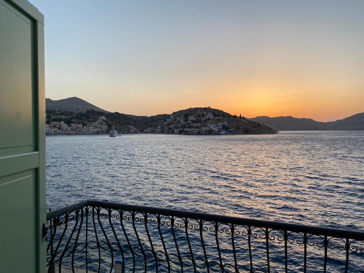 Danezis Sea Stars Villas Symi Exterior foto