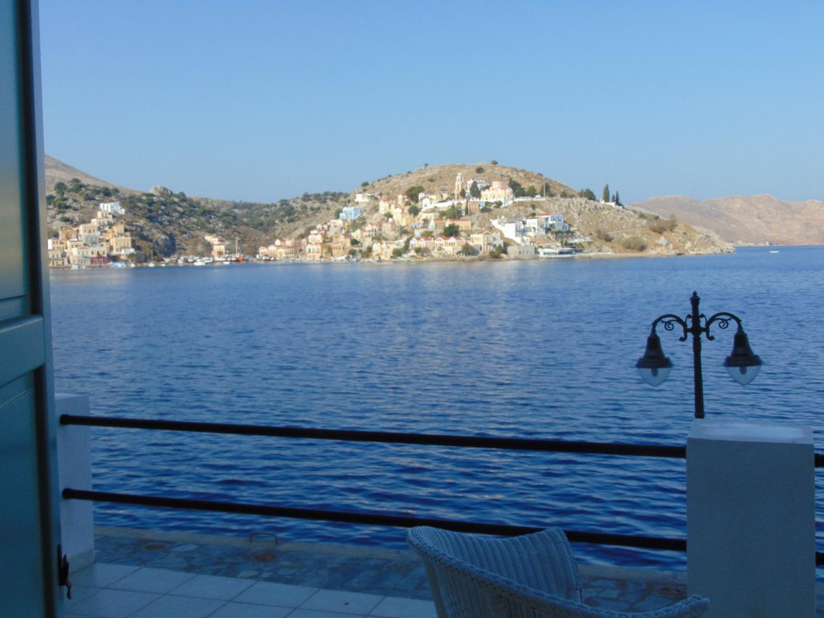 Danezis Sea Stars Villas Symi Exterior foto
